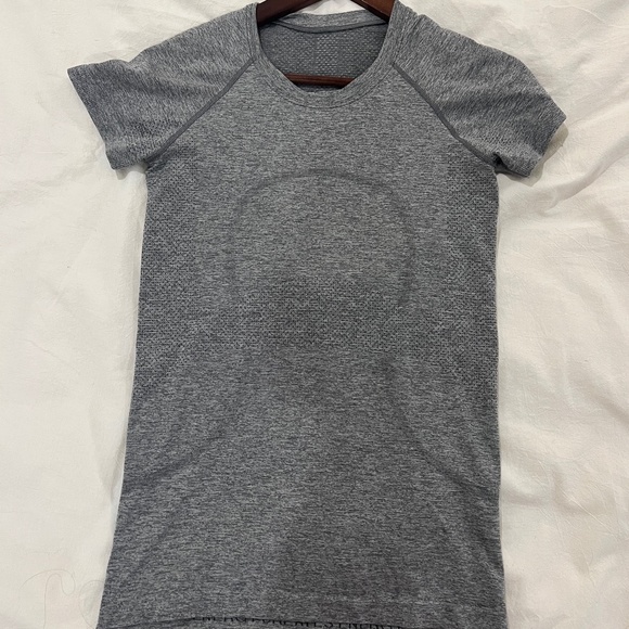 Lululemon swiftly tech in slate - Picture 1 of 3